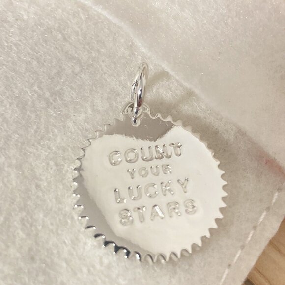 India Hicks Lucky Star Token Pendant, SILVER NIB Retired Item NEW - Picture 2 of 3